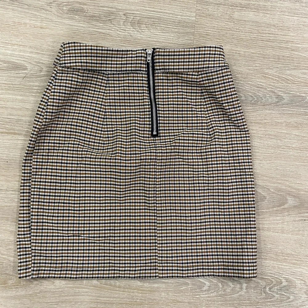 Garage Plaid Mini Skirt - Picture 3 of 4